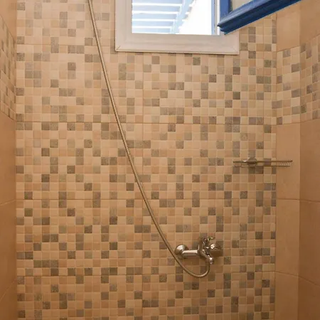 Plaza * Agia Anna (Naxos)