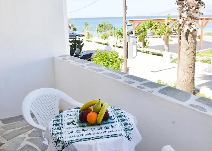 Plaza Agia Anna (Naxos)